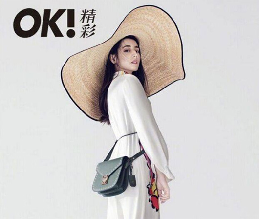 看看女星們花式戴草帽的帽子戲法！